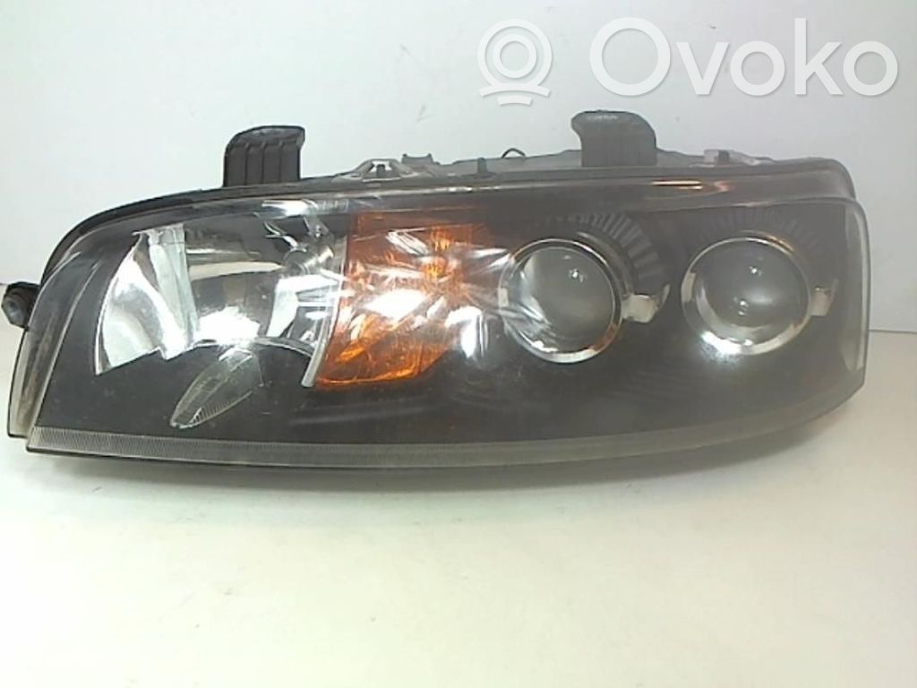 Lampa przednia   46522720