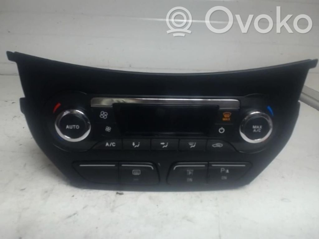 Ford Grand C-MAX Climate control unit 