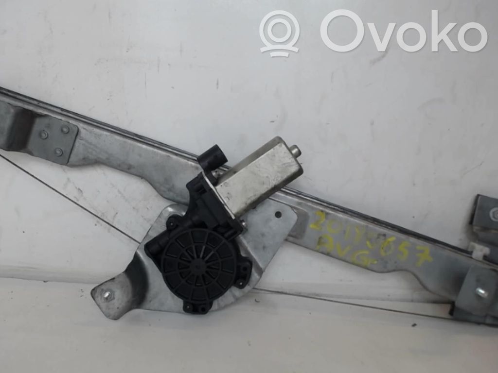 Dacia Duster Front door window regulator with motor 
