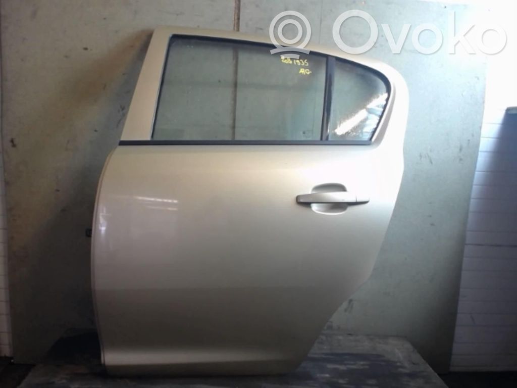 Opel Corsa D Galinės durys 