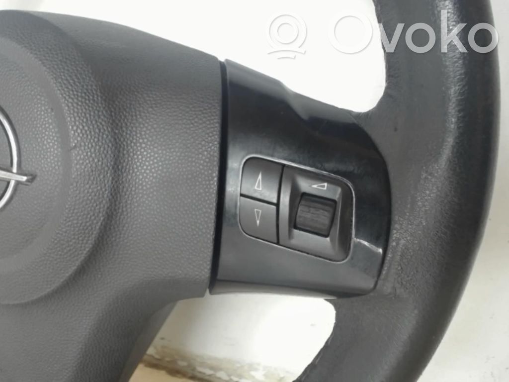 Opel Corsa D Руль 