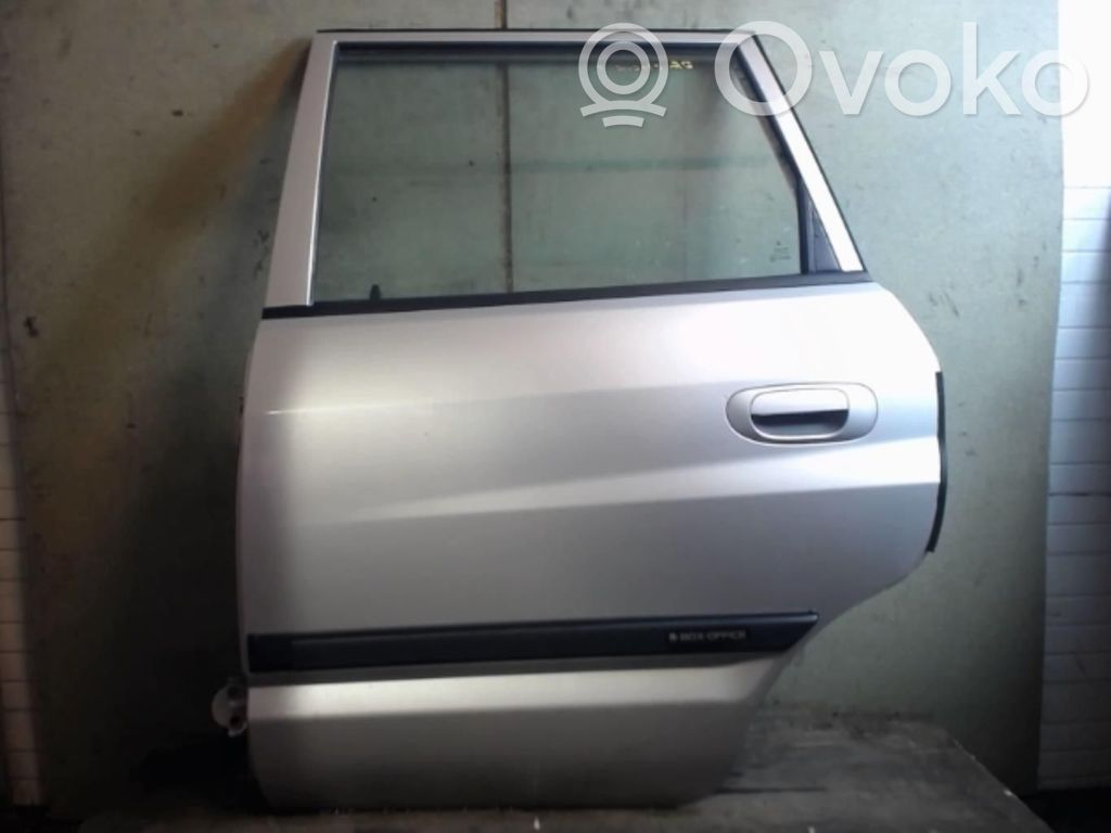 Mitsubishi Space Star Puerta trasera 