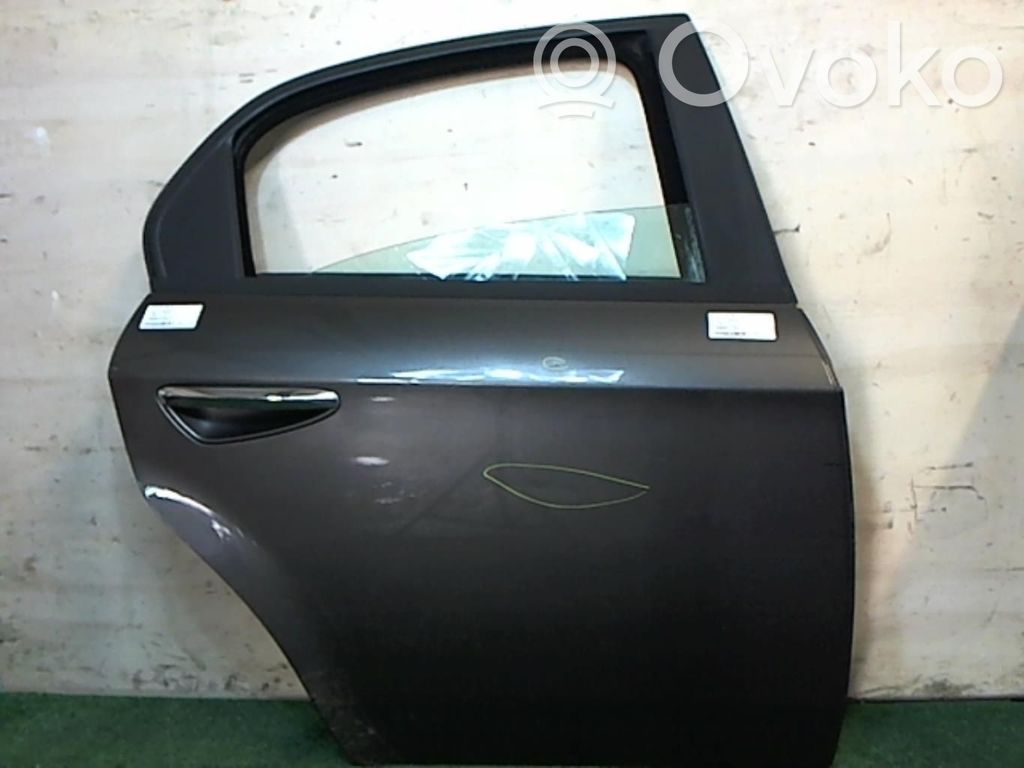 Alfa Romeo 159 Puerta trasera 