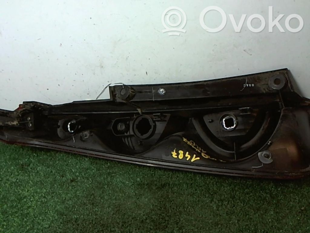 Nissan Note (E11) Rear/tail lights 