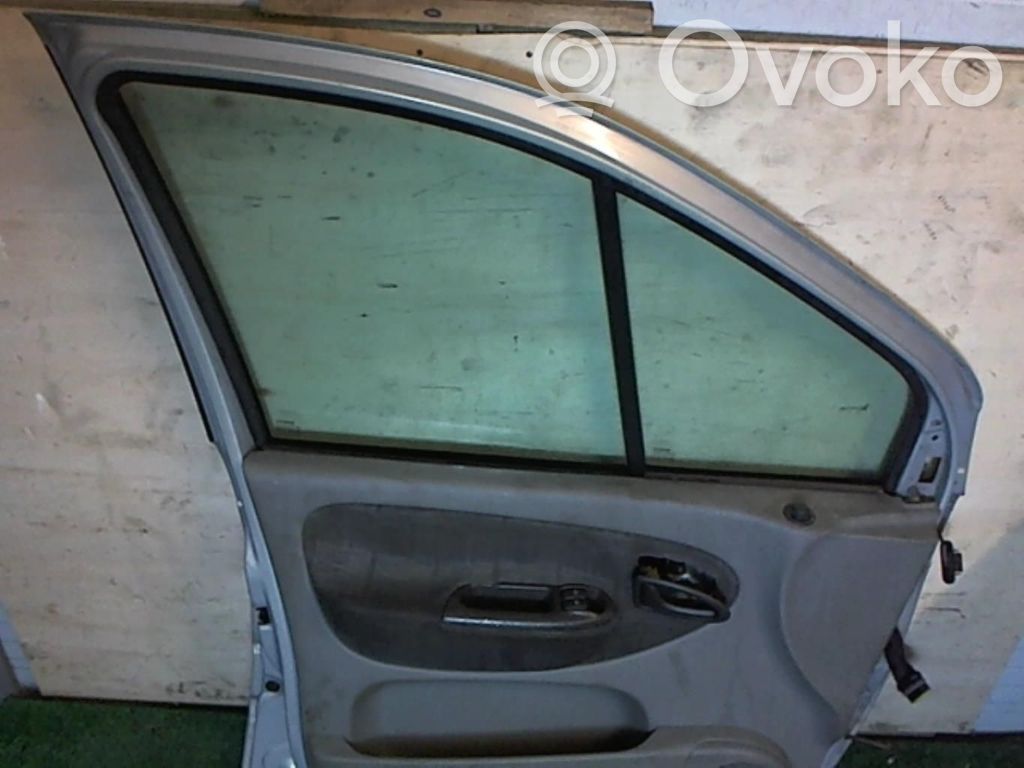 Renault Scenic I Puerta delantera 