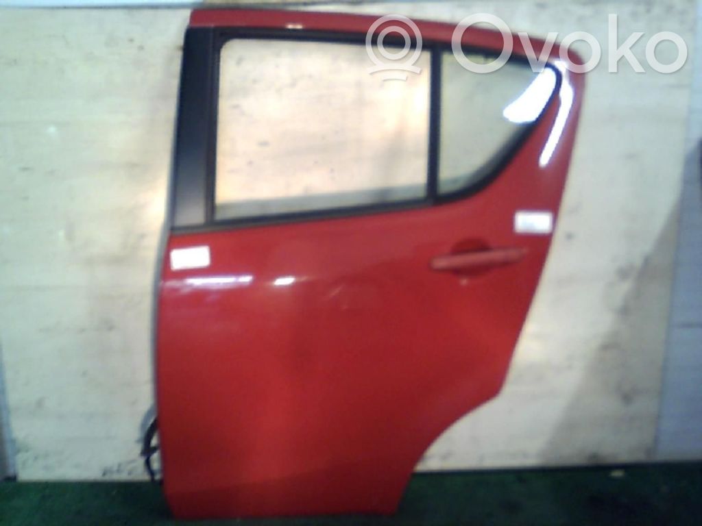 Suzuki Splash Galinės durys 