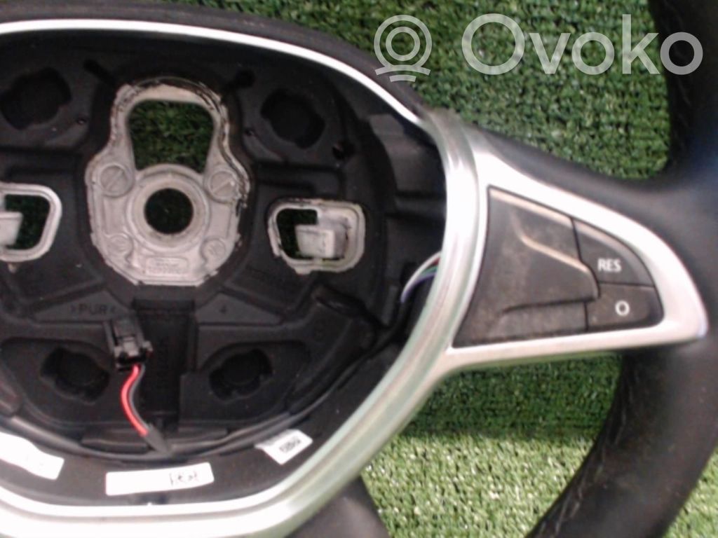 Dacia Logan II Steering wheel 