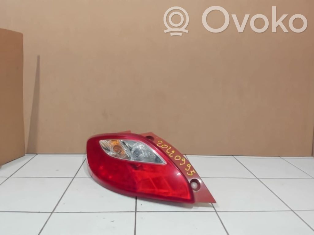 Mazda 2 Rear/tail lights 