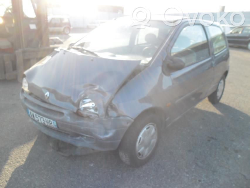 Renault Clio II Передний поворотный кулак (ступица, цапфа) 
