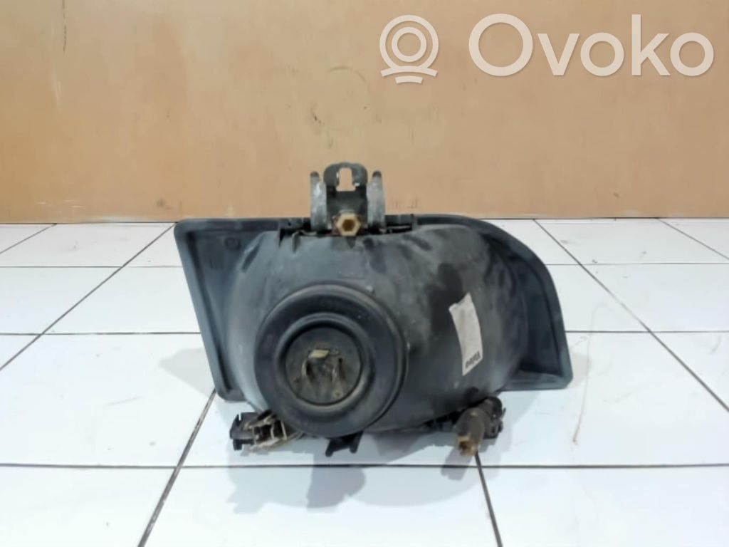 Ford Fiesta Scheinwerfer 