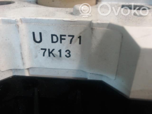 Mazda 2 Climate control unit 