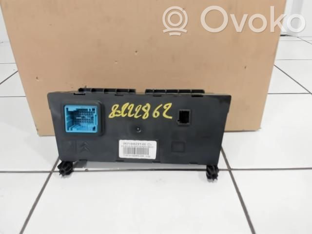 Peugeot 308 Climate control unit 