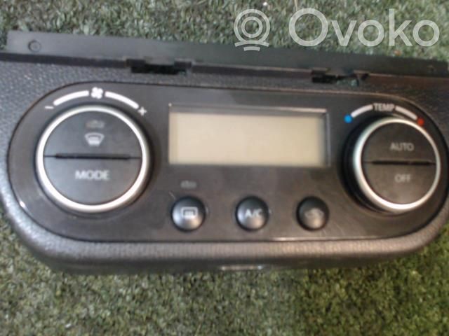 Suzuki SX4 Climate control unit 