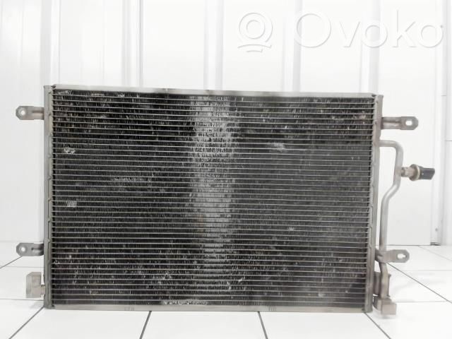 Audi A4 S4 B6 8E 8H Radiator răcire A/C (condensor) 
