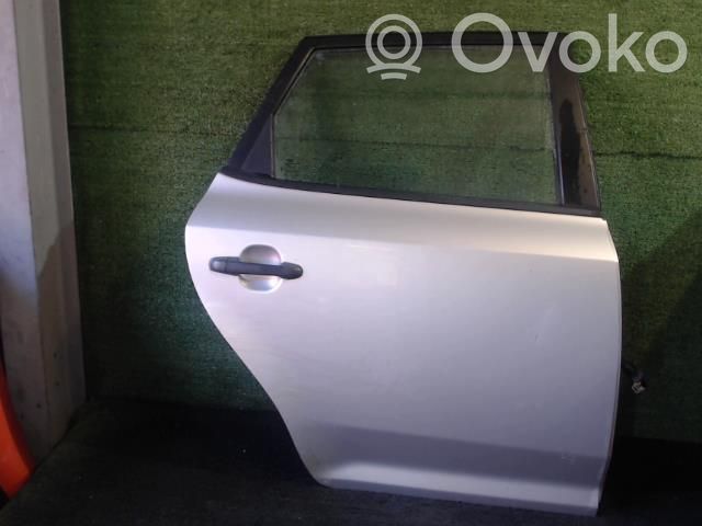 KIA Ceed Rear door 