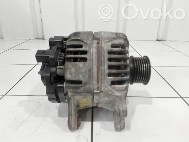 Volkswagen Polo III 6N 6N2 6NF Generatorius 
