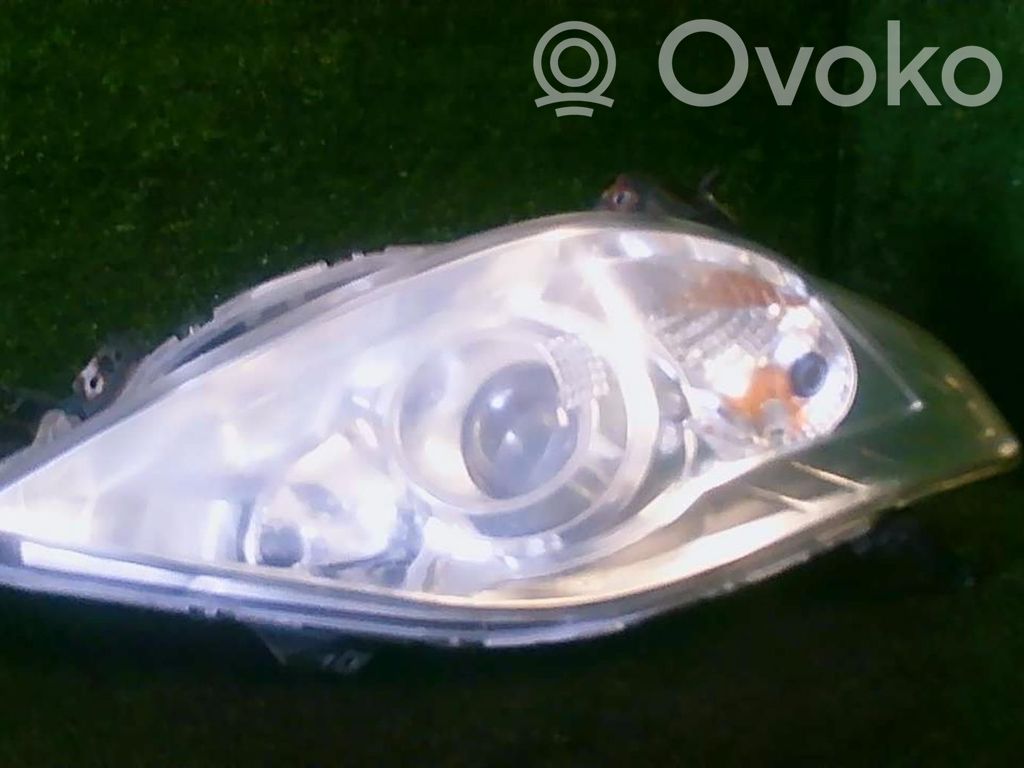 Mazda 5 Headlight/headlamp 