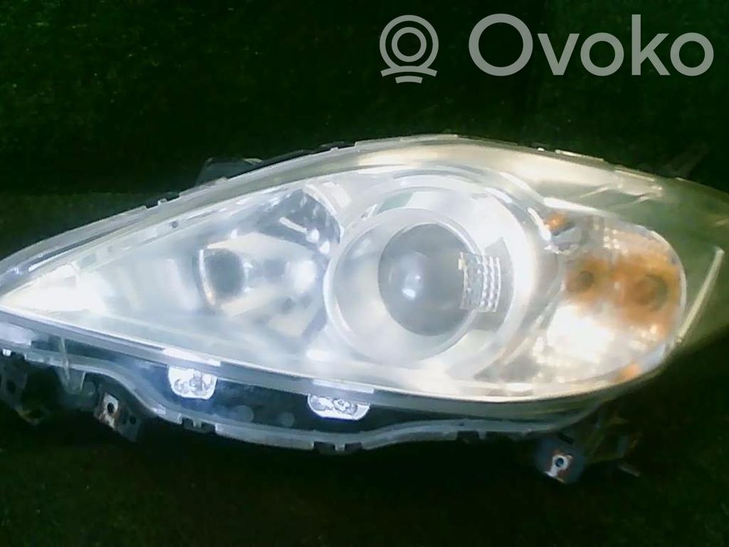 Mazda 5 Headlight/headlamp 