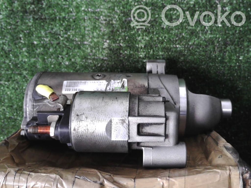 Motor de arranque   059911021M