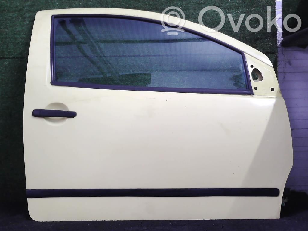 Front door   9004T0