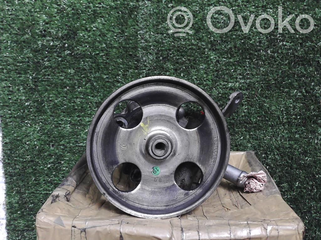Citroen C5 Ohjaustehostimen pumppu 