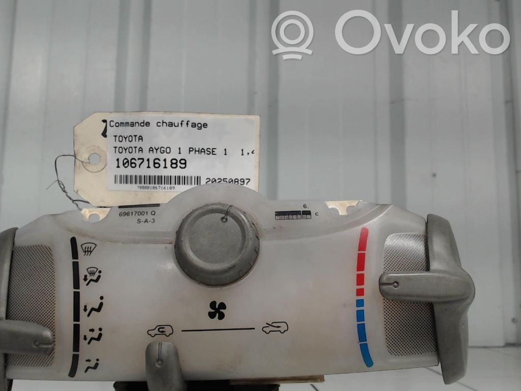 Toyota Aygo AB10 Unitate control climatizare 