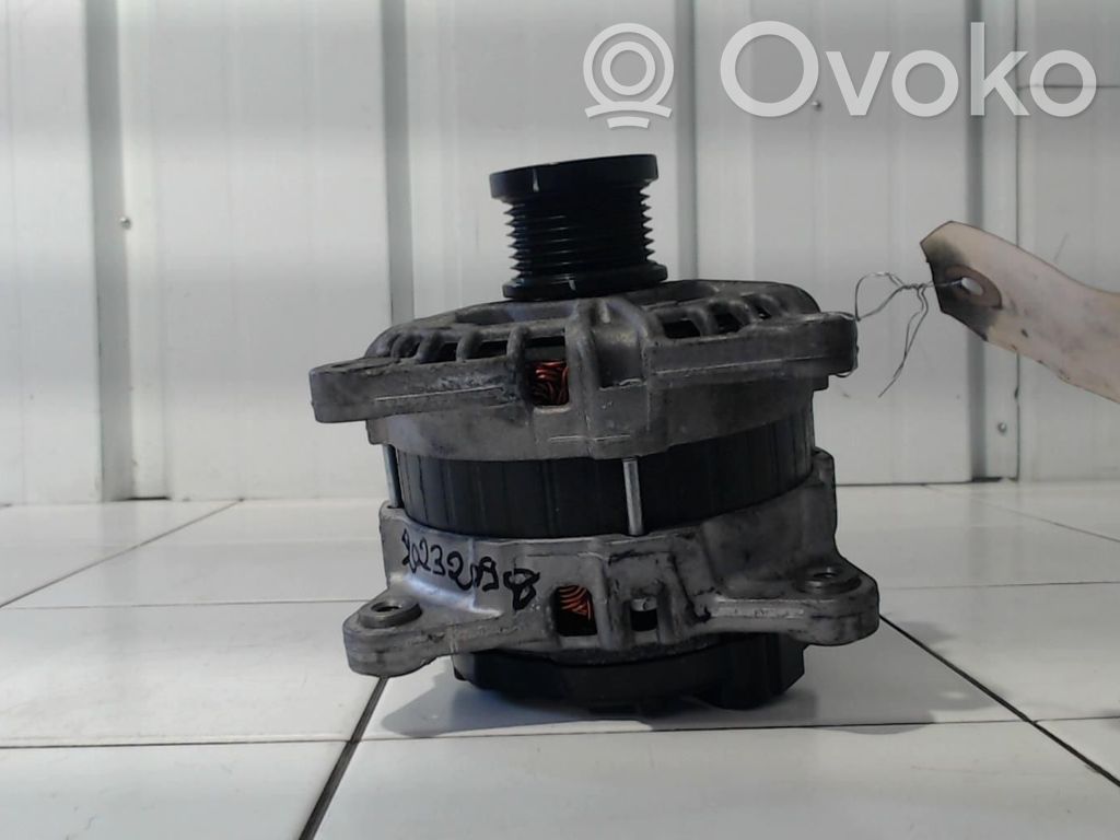 Renault Captur II Ģenerators 