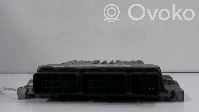 Dacia Duster Engine ECU kit and lock set 