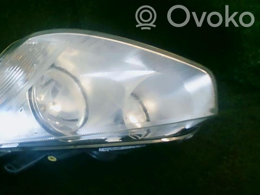 Headlight/headlamp   1707469