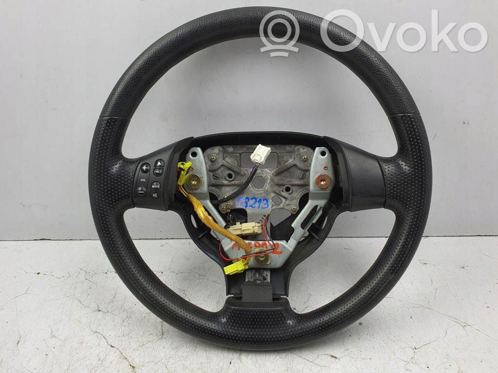 Mazda 2 Steering wheel 