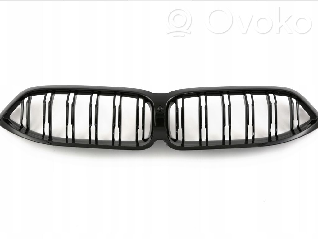 BMW 8 G14 Maskownica / Grill / Atrapa górna chłodnicy 