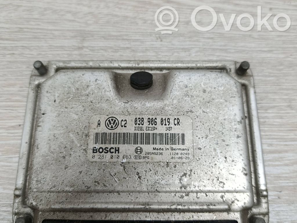 Engine control unit/module   038906019CR,28SA5236,0281010663