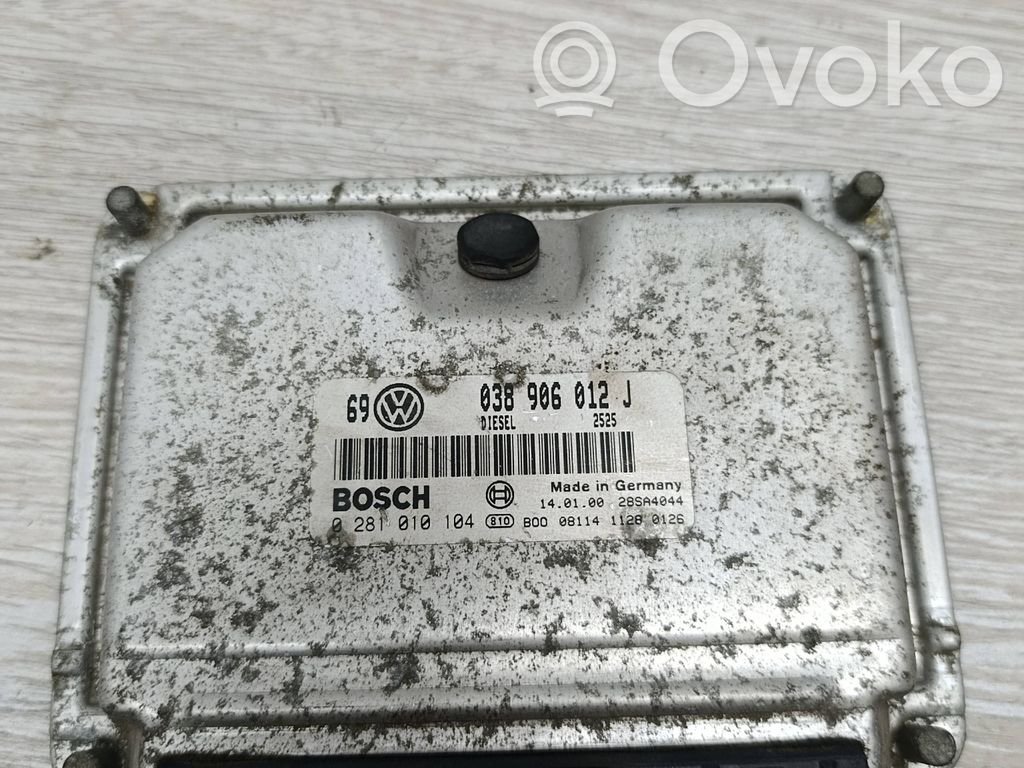 Volkswagen Golf IV Centralina/modulo del motore 