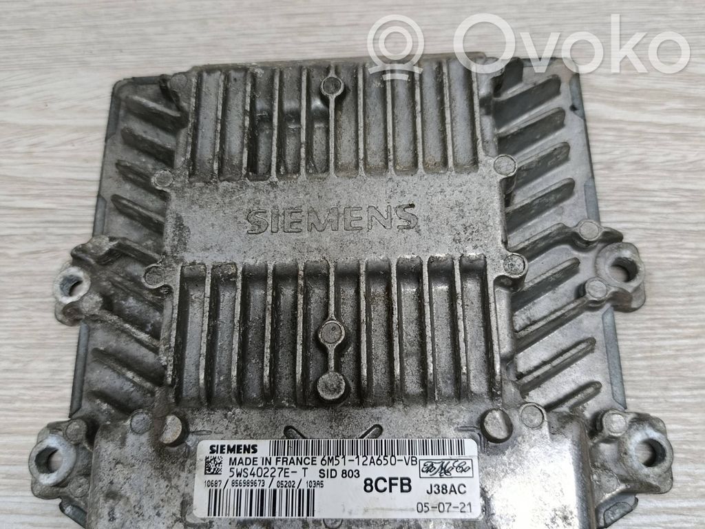 Moottorin ohjainlaite/moduuli   6M5112A650VB,5WS40227ET