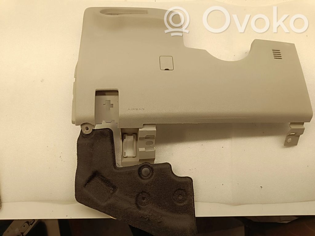 Chrysler Pacifica Dashboard lower bottom trim panel 