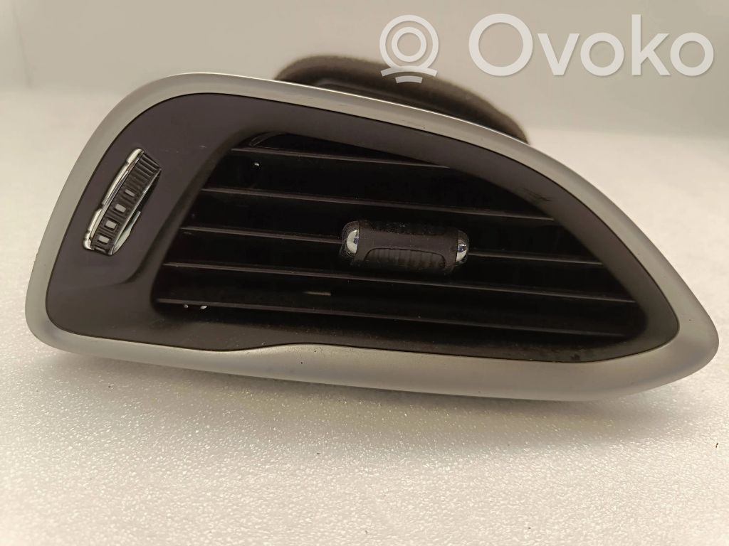 Chrysler Pacifica Šoninės oro grotelės 