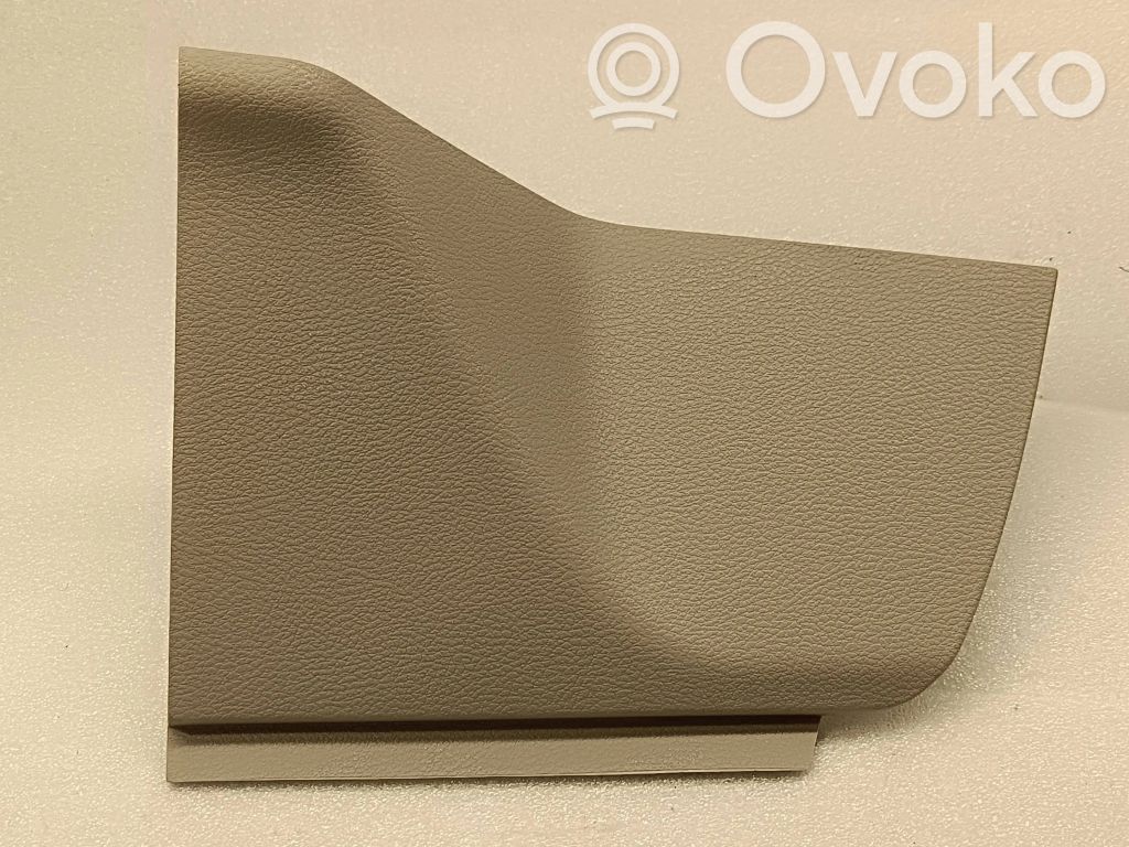 Chrysler Pacifica Panel trim 