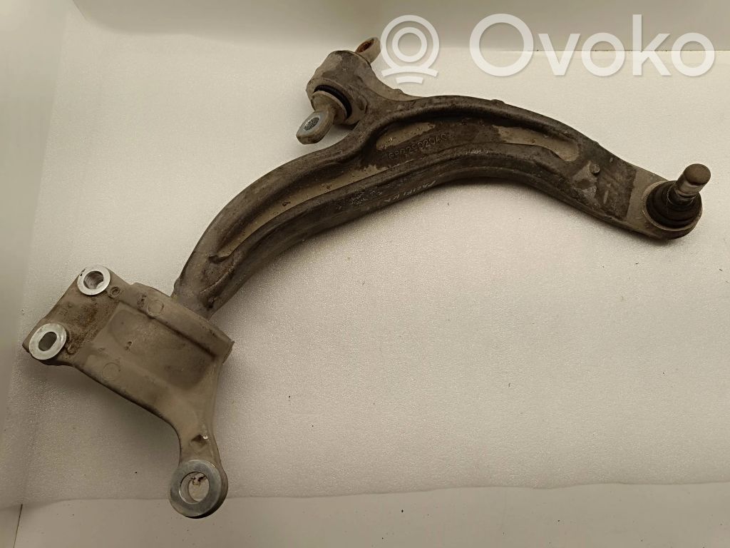 Chrysler Pacifica Front lower control arm/wishbone 