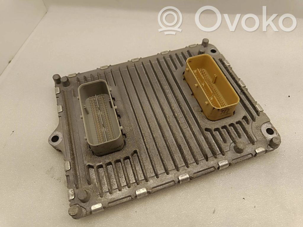 Unidad de control/módulo del motor   P68330922AB,T0HE91978G0ZJB,A2C7577040200