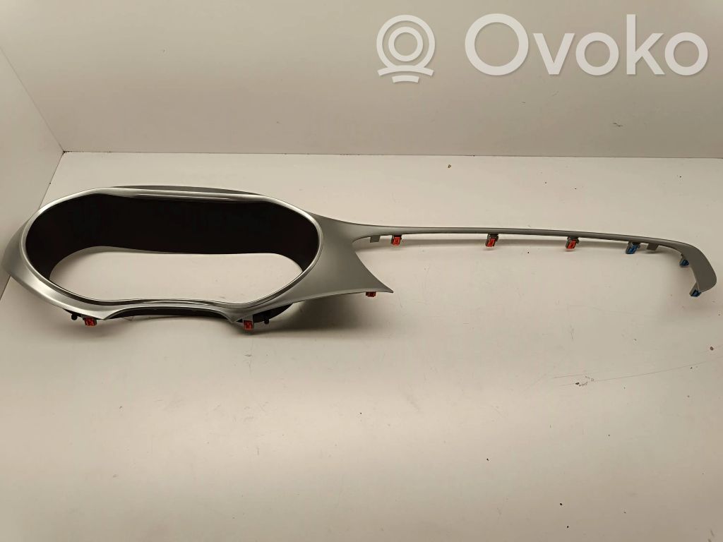 Chrysler Pacifica Cornice cruscotto 