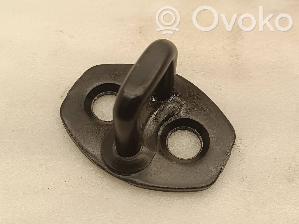Tie down hook / loop   M899E