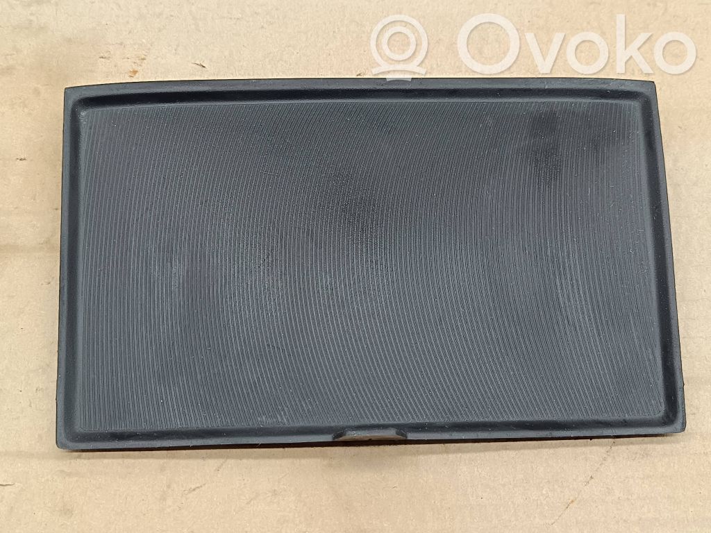 Chrysler Pacifica Central console drawer/shelf pad 