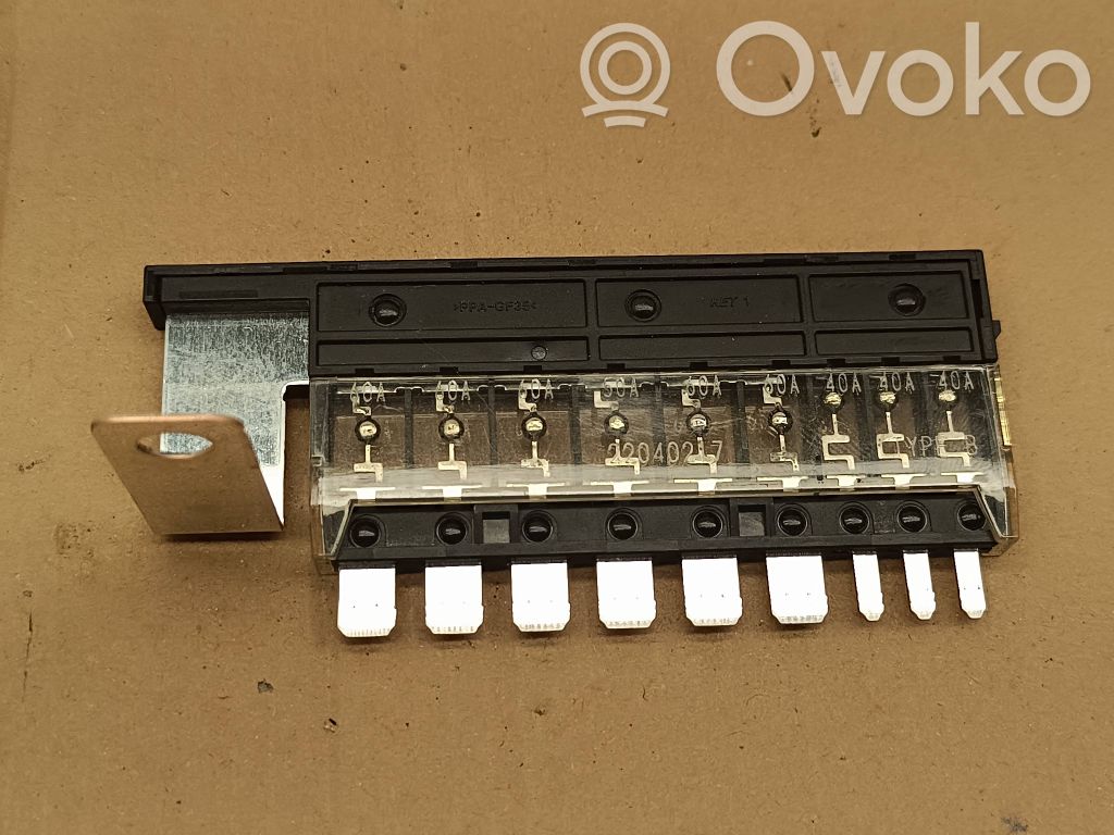 Fusible   1898009670