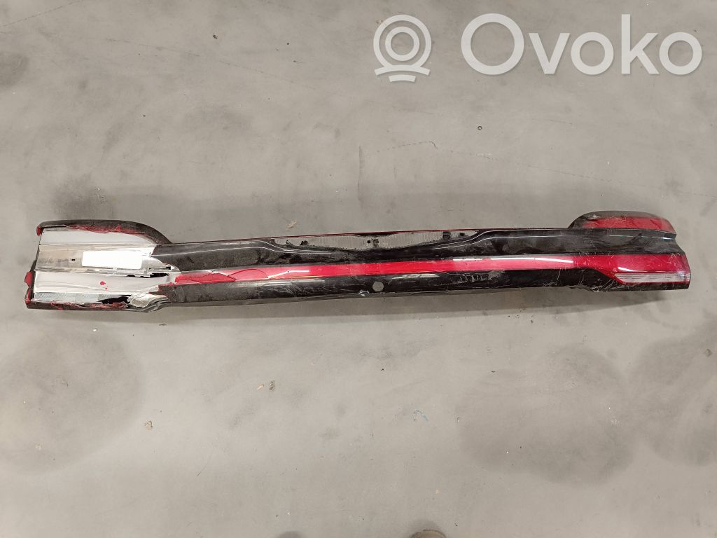Tailgate rear/tail lights   6401000029