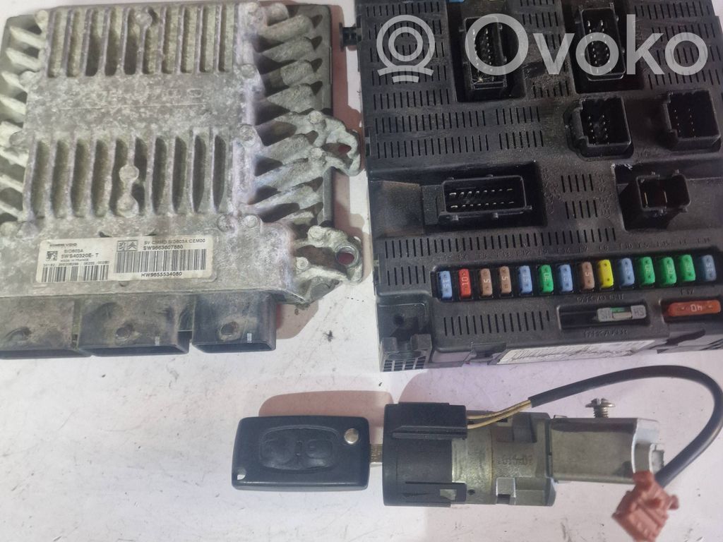 Lancia Phedra Juego de cerradura y set ECU del motor 