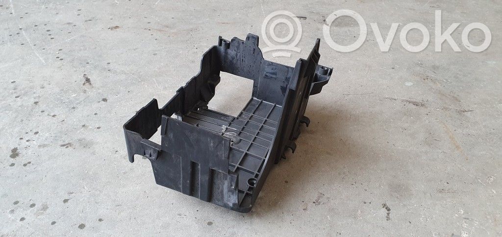 Peugeot 508 Akkulaatikon alustan kansi 