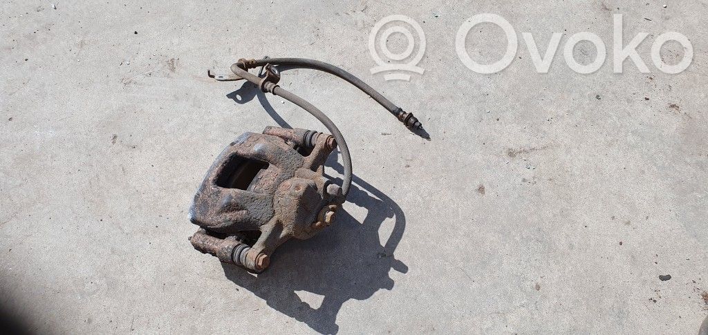 Toyota Auris E180 Front brake caliper 