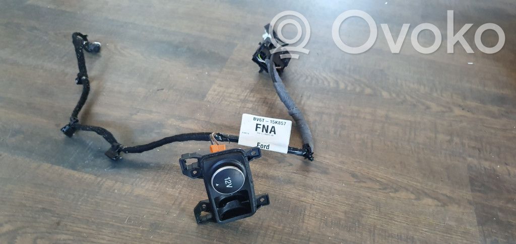 Ford Focus Allume-cigare avant 
