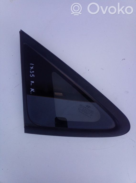 Rear side window   AS3