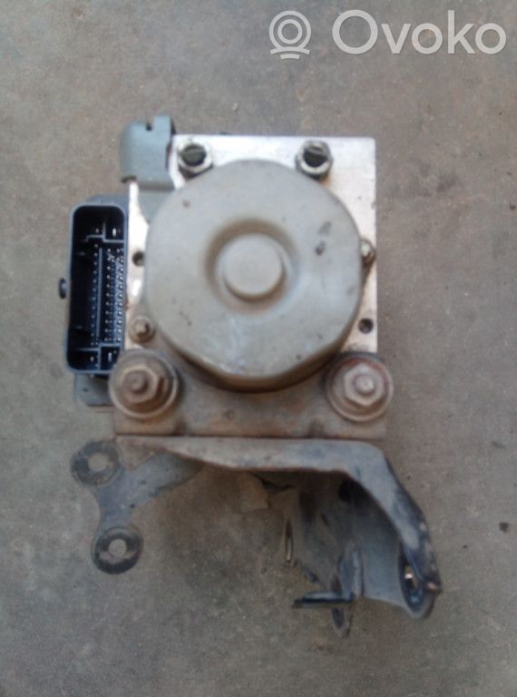 Toyota Auris E180 Блок ABS 